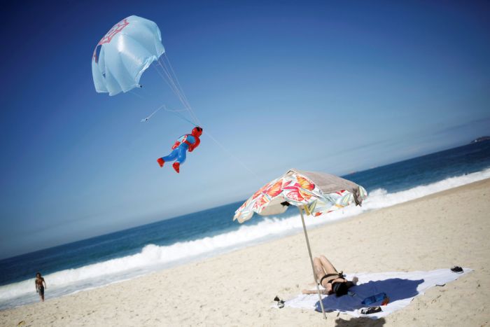 What Beach Life In Rio de Janeiro Looks Like Ahead Of The Olympics (26 pics)