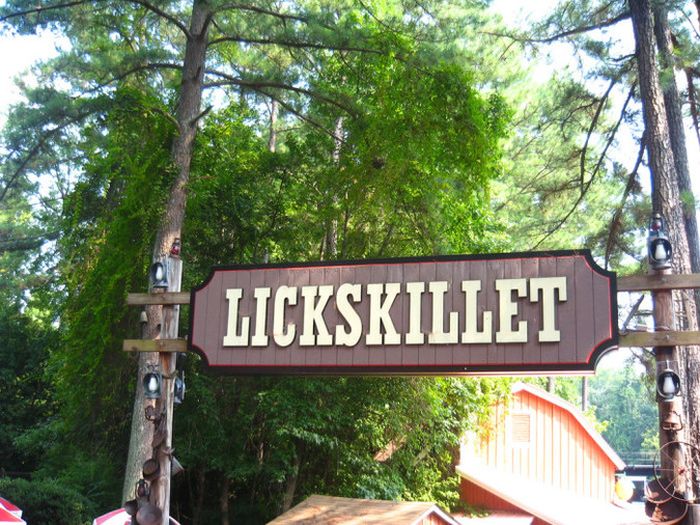 The 28 Funniest Town Names On The Planet (28 pics)