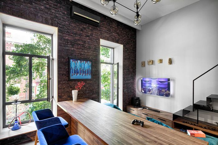 Designer Makes The Most Of A Small Flat In Ukraine (8 pics)