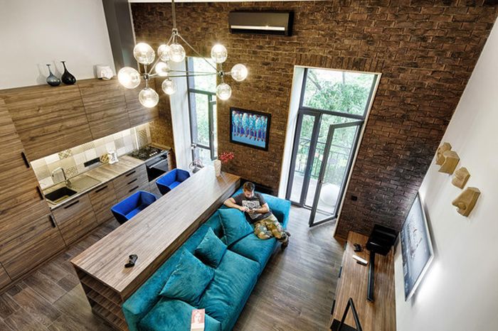 Designer Makes The Most Of A Small Flat In Ukraine (8 pics)