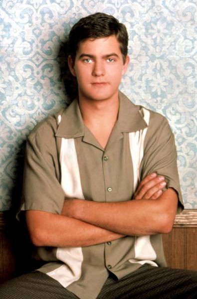 Popular Celebrity Heartthrobs Back In The Day And Today (88 pics)