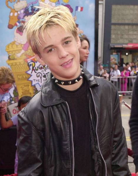 Popular Celebrity Heartthrobs Back In The Day And Today (88 pics)
