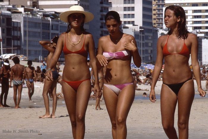 Vintage Photos Of Brazilian Beaches In The Late 1970s (22 pics)