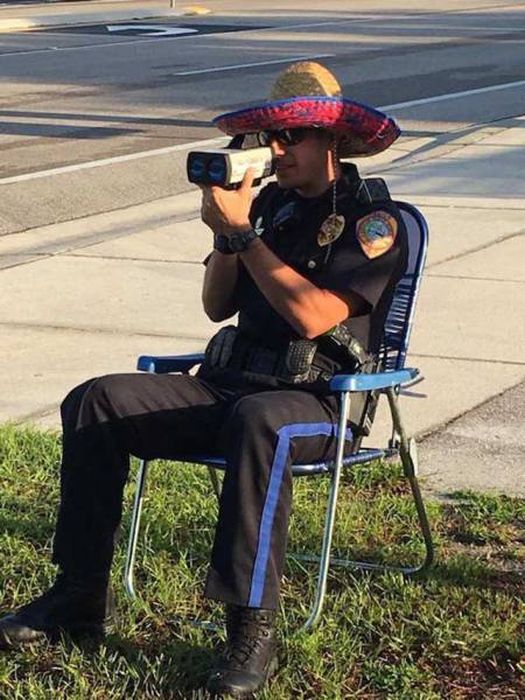 Photos That Prove Some Cops Still Like To Have A Good Time (41 pics)