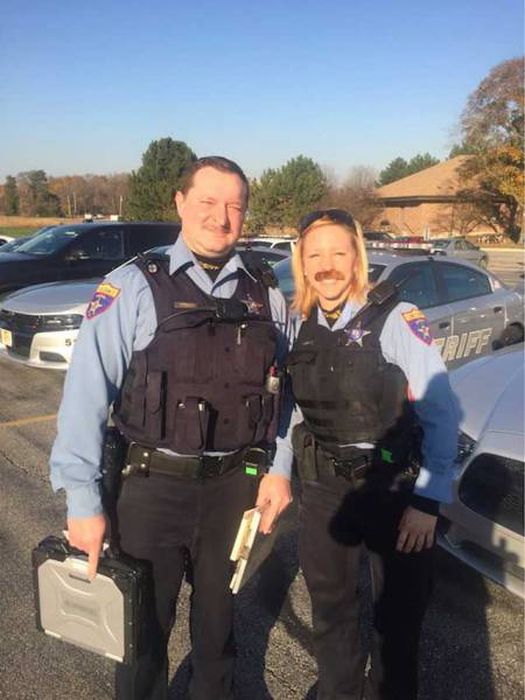 Photos That Prove Some Cops Still Like To Have A Good Time (41 pics)