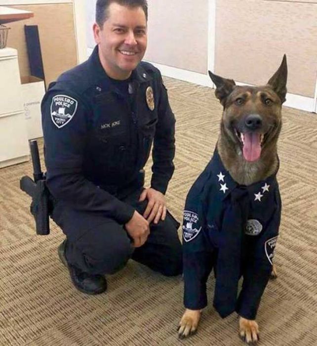 Photos That Prove Some Cops Still Like To Have A Good Time (41 pics)