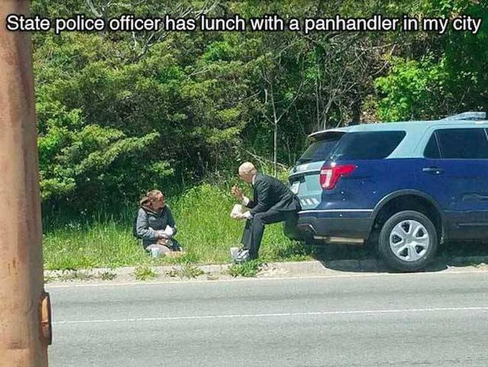 Photos That Prove Some Cops Still Like To Have A Good Time (41 pics)