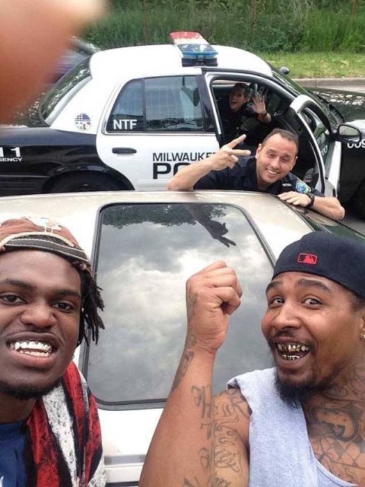 Photos That Prove Some Cops Still Like To Have A Good Time (41 pics)
