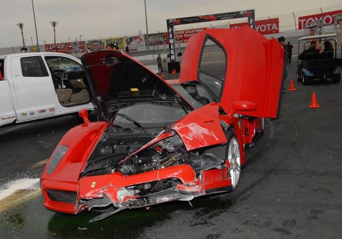 Why Owning A Supercar Isn't As Much Fun As You Think (11 pics)