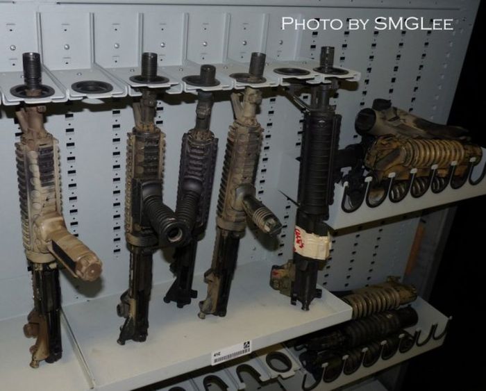 Inside The Armory Of A Navy SEAL Unit (50 pics)