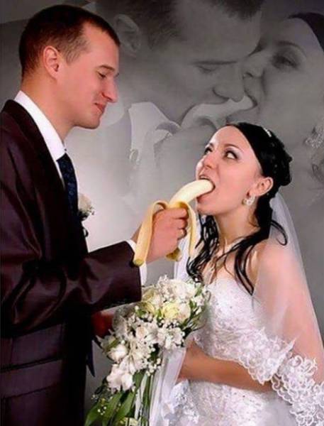 It's Not Possible To Look At These Photos Without Saying WTF? (43 pics)