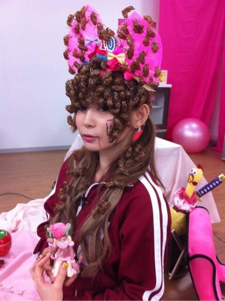 It's Not Possible To Look At These Photos Without Saying WTF? (43 pics)