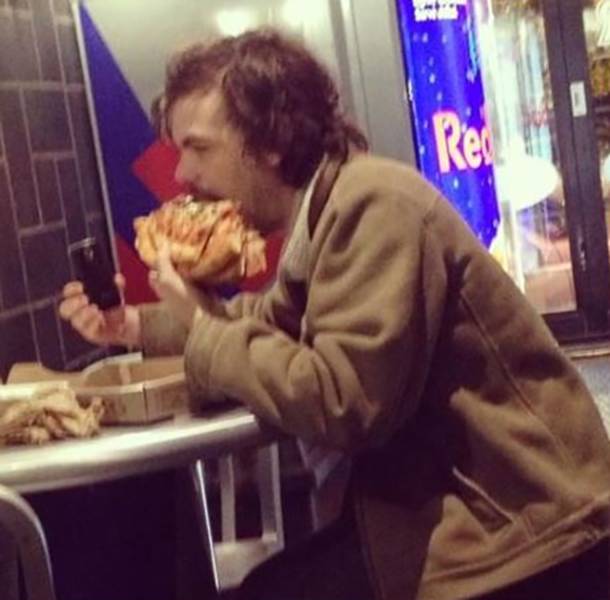 It's Not Possible To Look At These Photos Without Saying WTF? (43 pics)