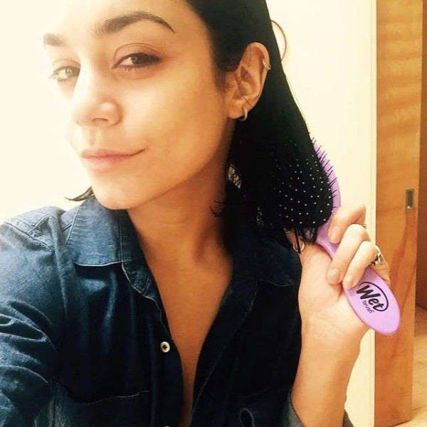 Celebrities Share Selfies With No Makeup On (70 pics)