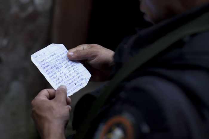 An On The Ground Look At Brazil's Most Dangerous Slums (21 pics)