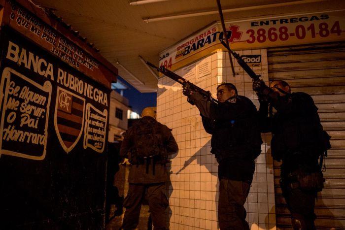 An On The Ground Look At Brazil's Most Dangerous Slums (21 pics)