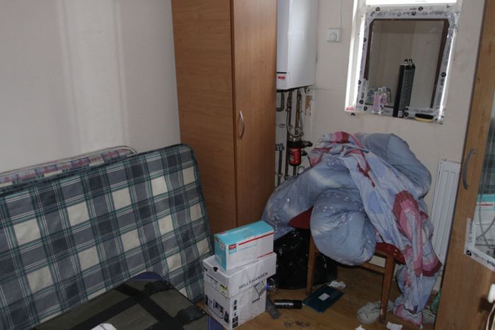 Slum Landlords Stuff 31 Migrants Into A 4 Bedroom House (7 pics)