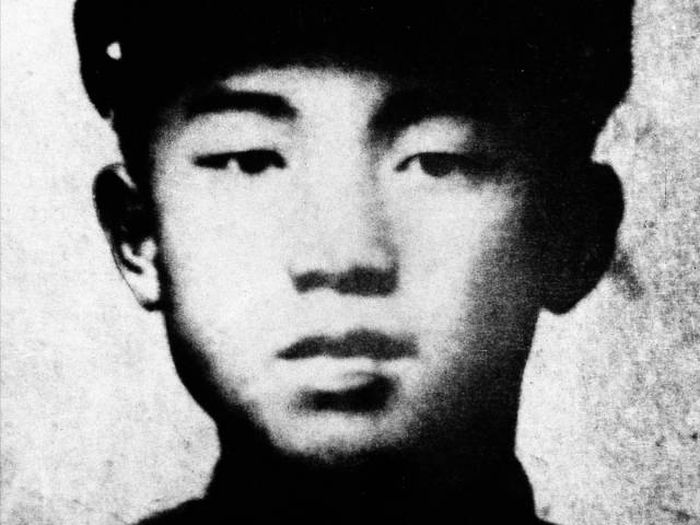 Rare Photos Of Important World Leaders From Back In The Day (25 pics)