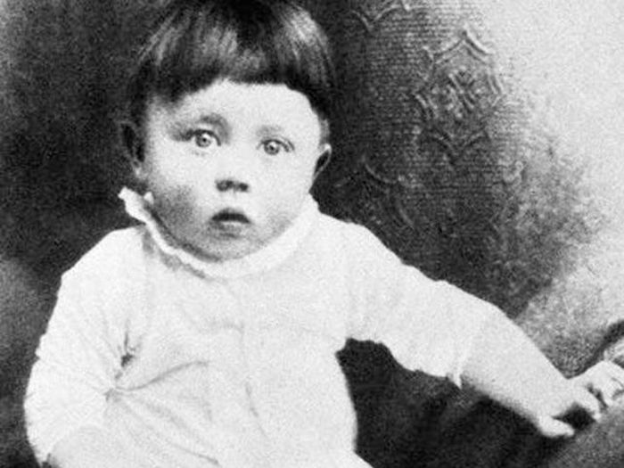 Rare Photos Of Important World Leaders From Back In The Day (25 pics)