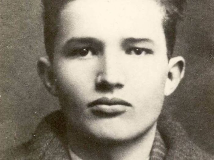 Rare Photos Of Important World Leaders From Back In The Day (25 pics)
