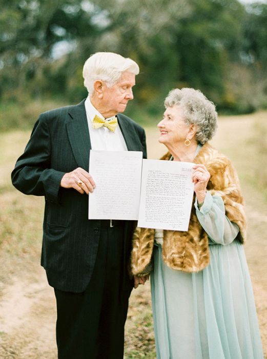 Grandparents Celebrate 63 Years Of Being In Love With The Sweetest Photoshoot (12 pics)
