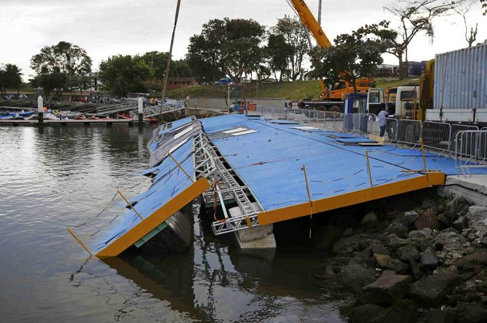 Olympic Sailing Ramp Collapses In Rio (4 pics)