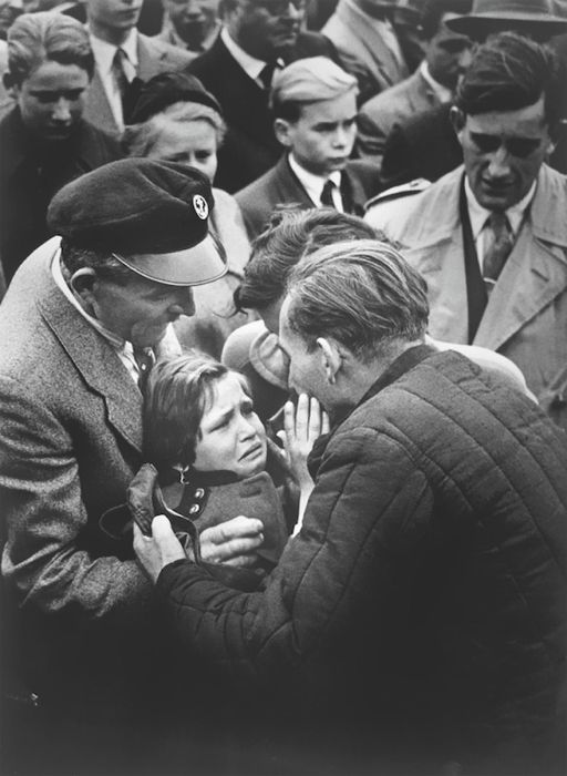 Rare Vintage Photos That Show A Different Side Of History (38 pics)