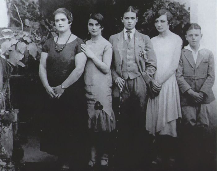 Rare Vintage Photos That Show A Different Side Of History (38 pics)