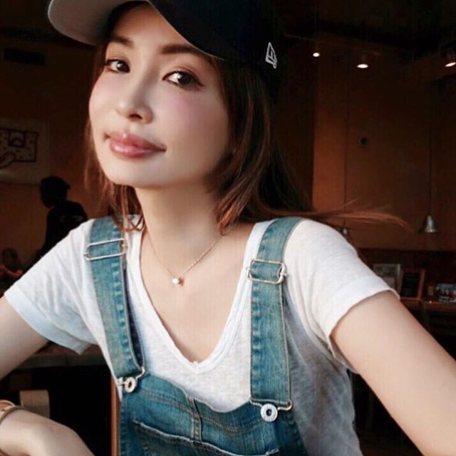 You'll Never Guess How Old This Japanese Model Is (16 pics)