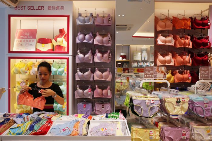 Interesting Photos Show A Glimpse Of Daily Life In China (38 pics)