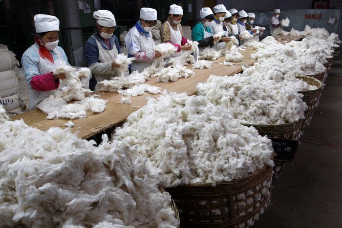 Interesting Photos Show A Glimpse Of Daily Life In China (38 pics)