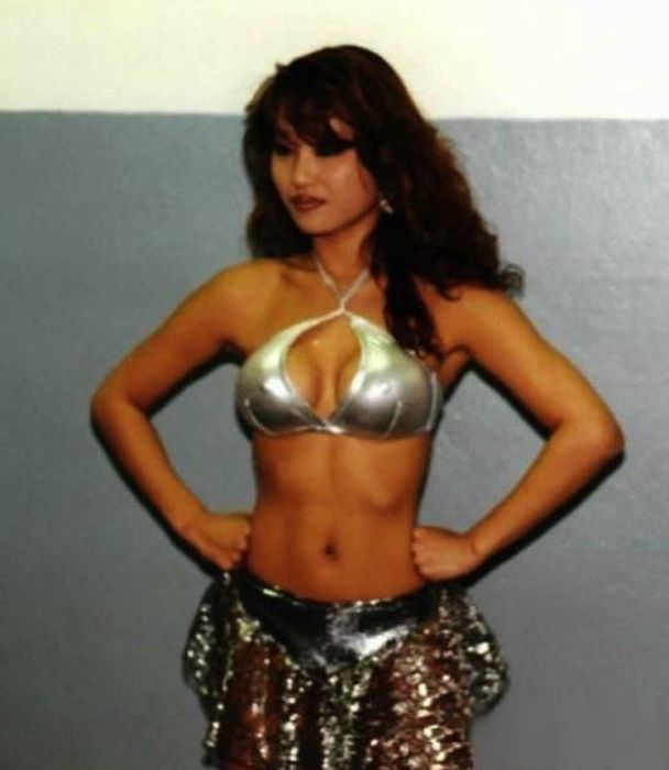The Hottest Female Wrestlers Of All Time (30 pics)