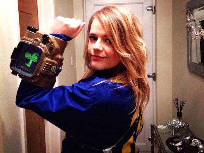 Fun Photos That Will Excite All The Gamers Around The Globe (49 pics)