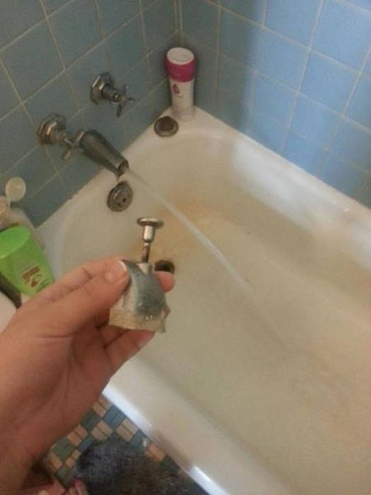 When Everything Falls Apart And You Know There's No Escape (42 pics)