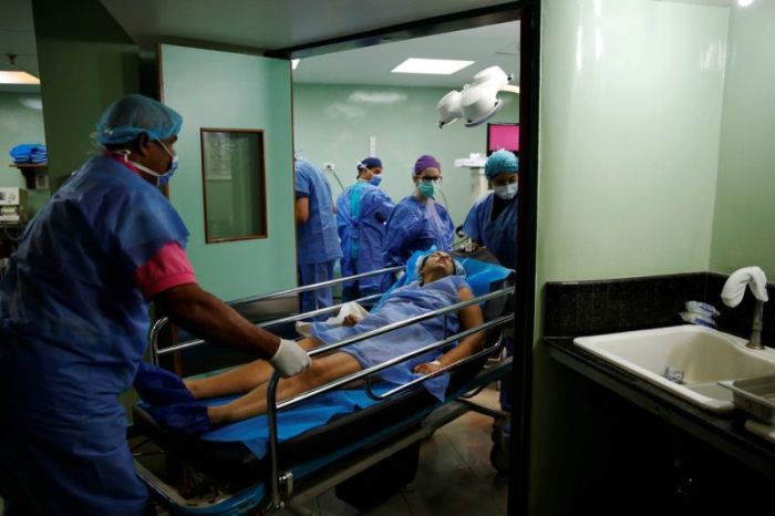Women In Venezuela Have Had To Resort To Sterilization (14 pics)