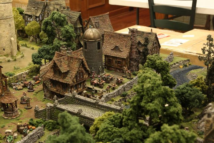 Fantasy Dioramas That Are Nothing Short Of Impressive (10 pics)