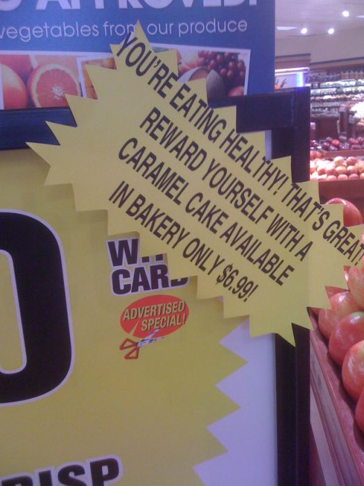It's Pretty Clear That These Grocery Store Workers Just Don't Care Anymore (21 pics)