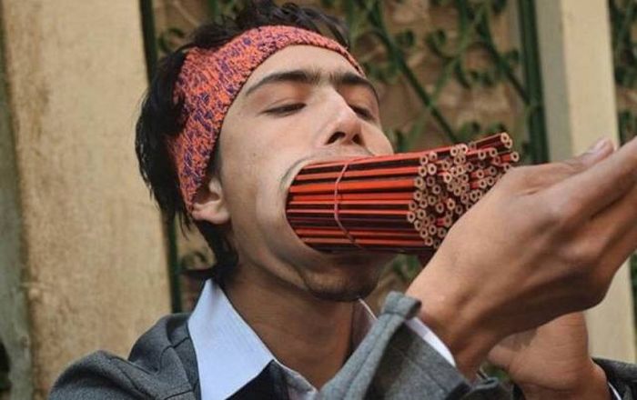 Acid Picdump (114 pics)