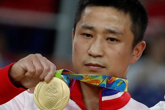 This Gymnast Is The Saddest Gold Medal Winner At The Olympic Games (4 pics)