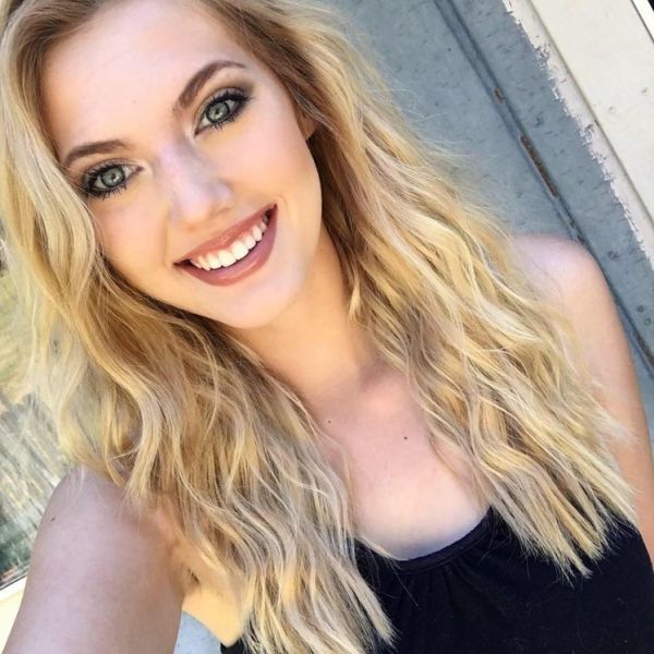 Makeup Artist Terrifies Her Followers With Gruesome Photos (13 pics)
