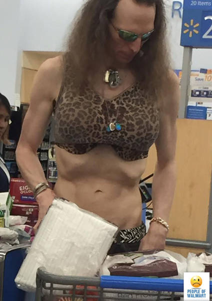 The People Of Walmart Always Wear The Most Cringeworthy Clothing (34 pics)