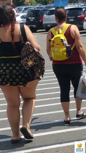 The People Of Walmart Always Wear The Most Cringeworthy Clothing (34 pics)