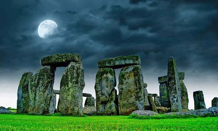 Famous Ancient Ruins From Around The World (15 pics)