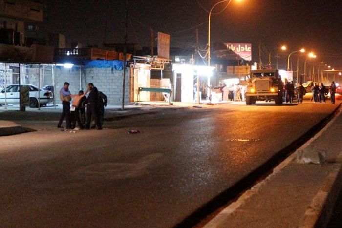 Police Remove Suicide Vest From Distressed Young Boy In Iraq (5 pics)