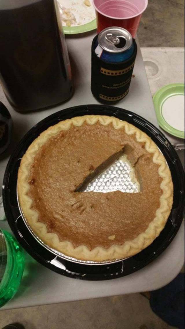 Some People Just Can't Stop Themselves From Being Jerks (39 pics)