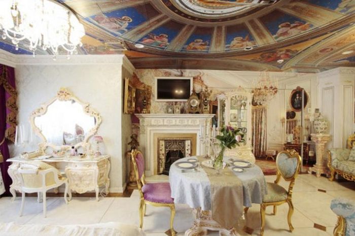 An Inside Look At The Fanciest Birthing Room In The World (8 pics)