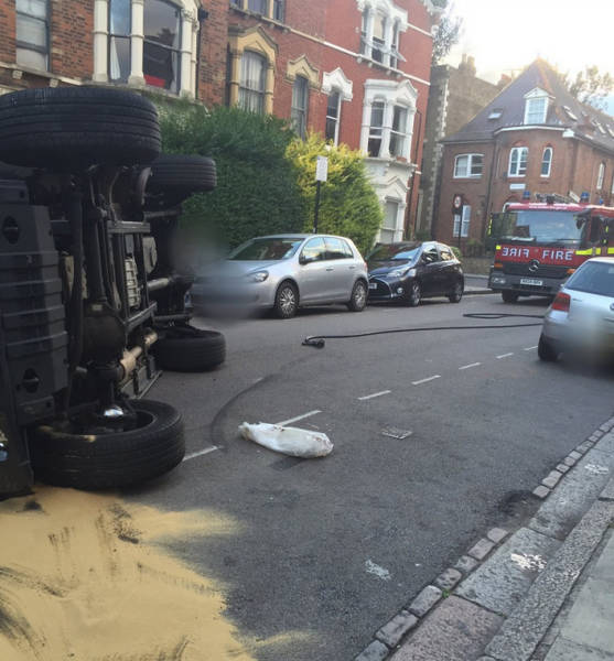 English DJ Flips His Car While Trying To Avoid A Car (6 pics)