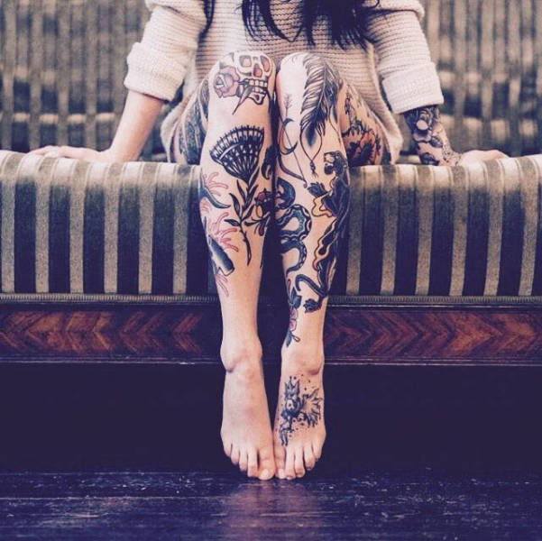 Sexy Girls Who Like Ink Are Irresistible (57 pics)
