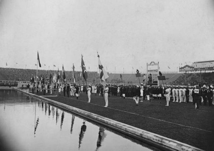 A Special Look At The Olympic Games Back In The Day And Today (22 pics)