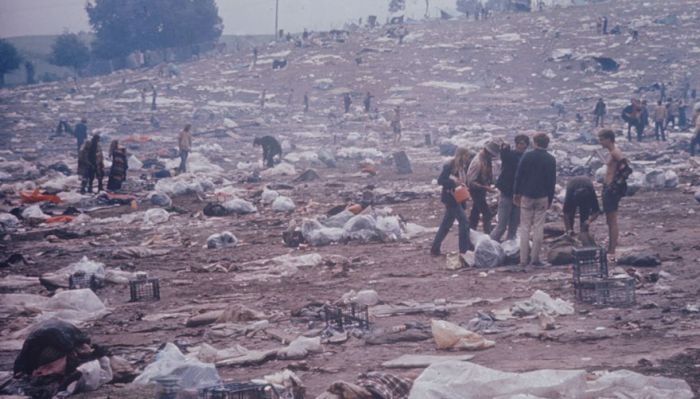 Photos That Show What It Was Like To Be At Woodstock In 1969 (43 pics)